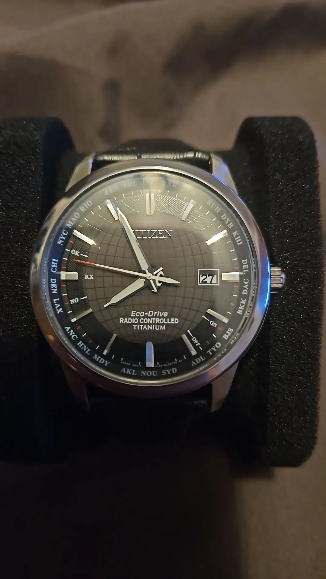 Citizen Eco-Drive Radio Controlled CB0190-17 3