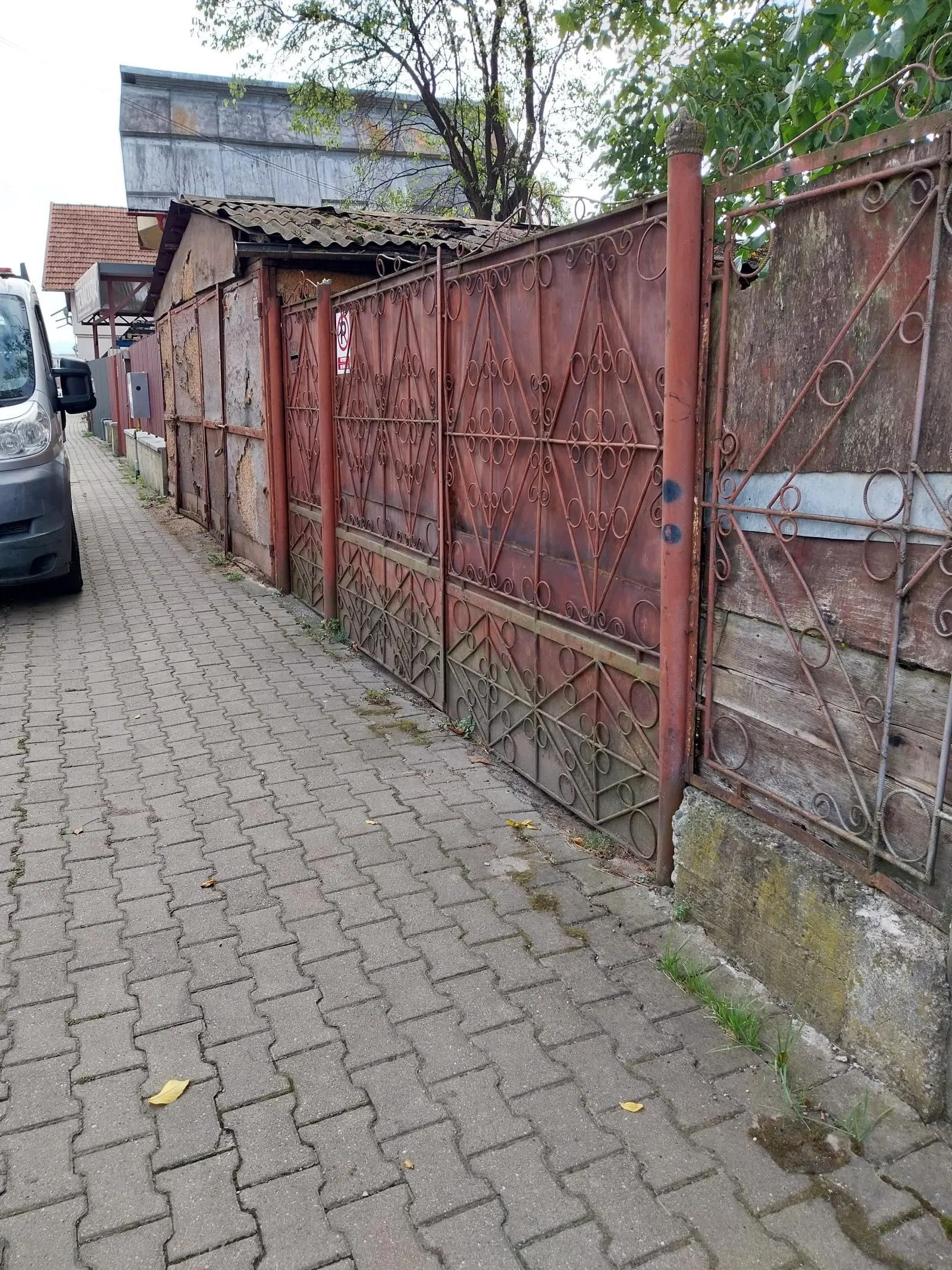 Casă de vânzare 2