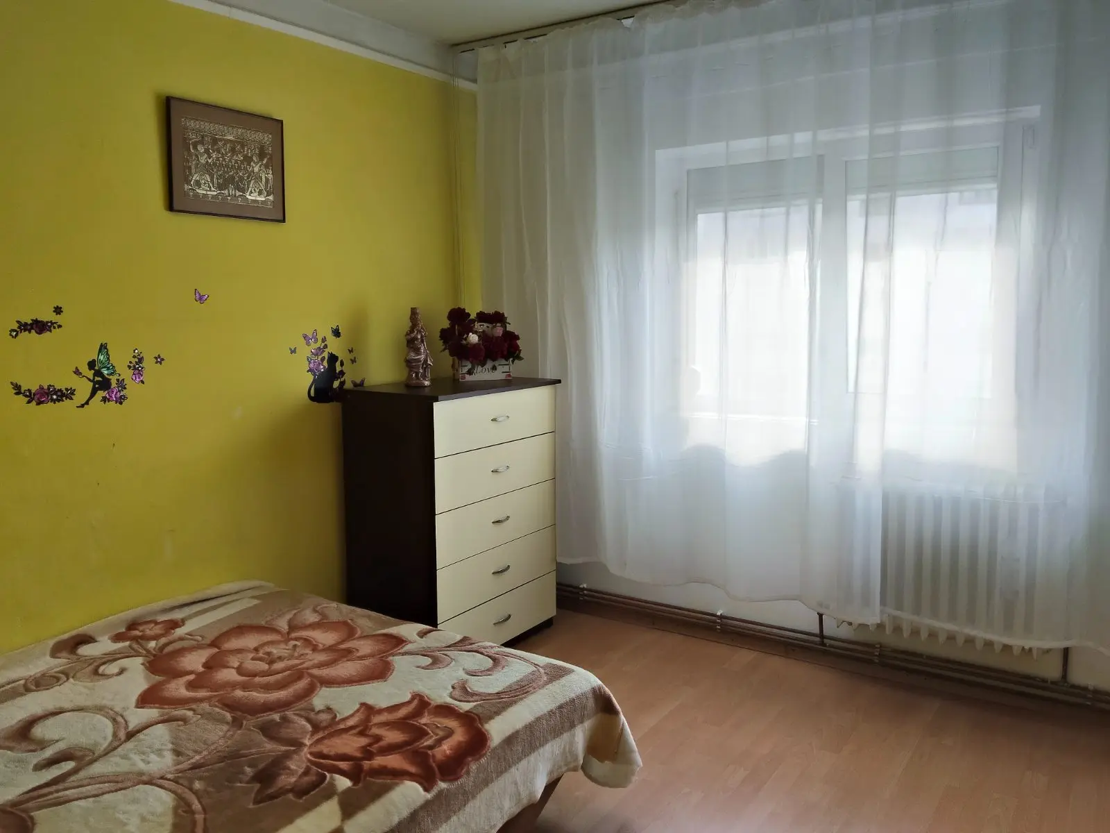 Închiriez apartament 3 camere, Zimbru, Iași.